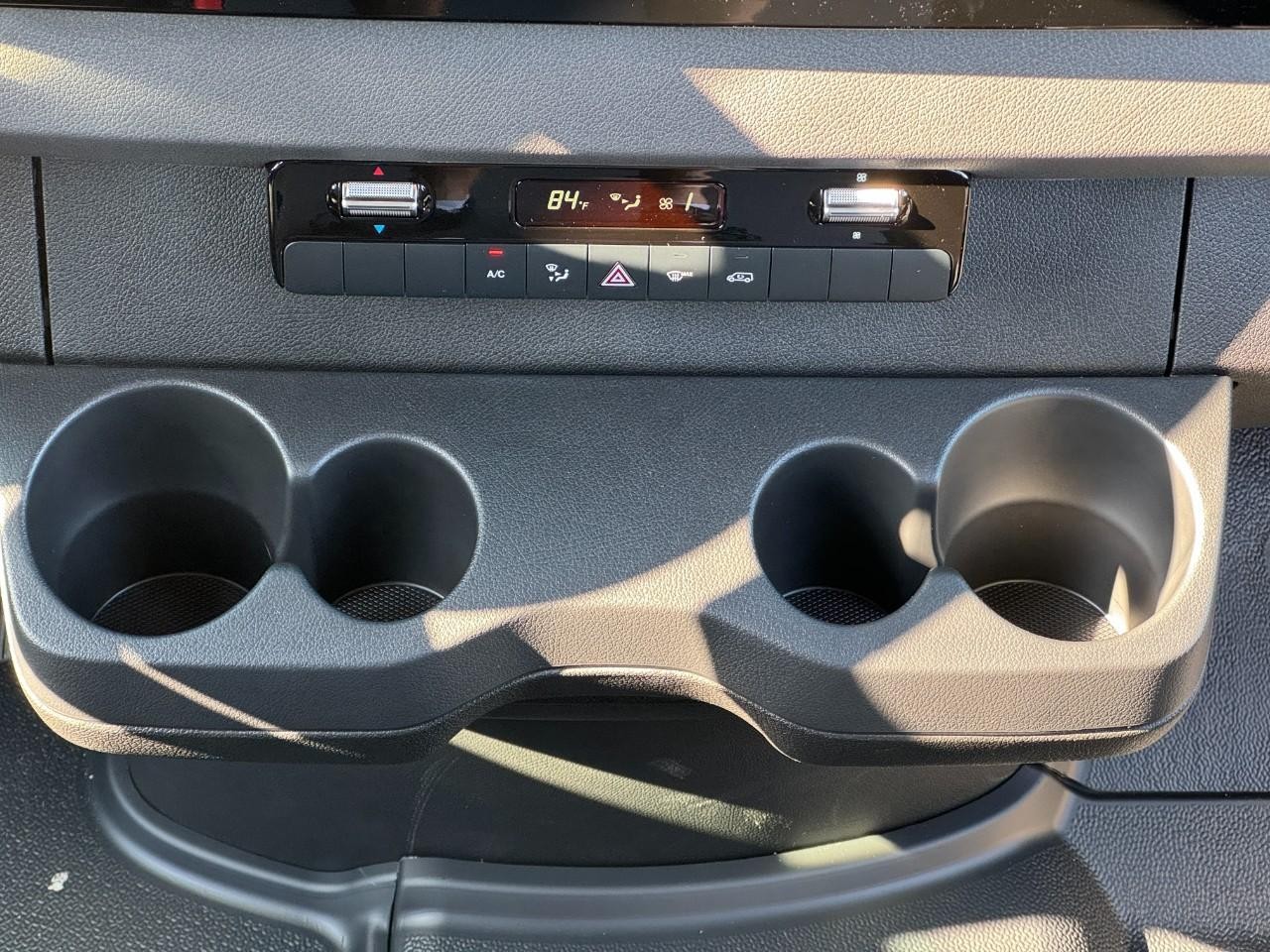 Mercedes-Benz Sprinter Cargo Van Vehicle Full-screen Gallery Image 9