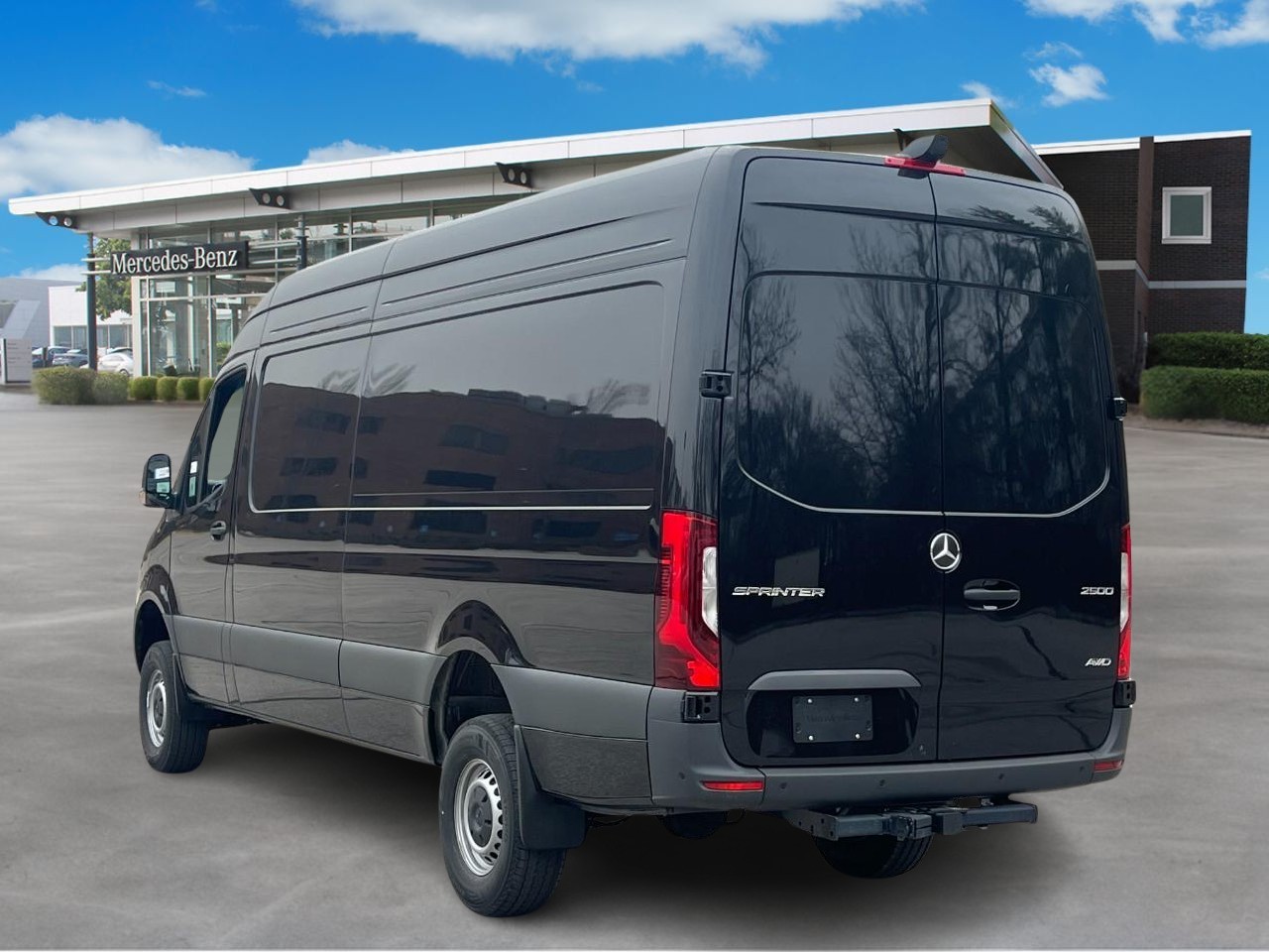 Mercedes-Benz Sprinter Cargo Van Vehicle Full-screen Gallery Image 3