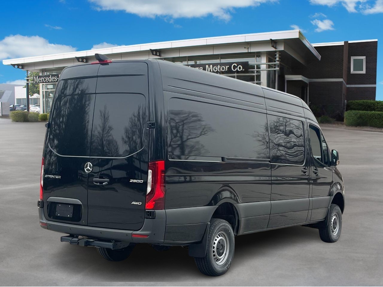 Mercedes-Benz Sprinter Cargo Van Vehicle Full-screen Gallery Image 4