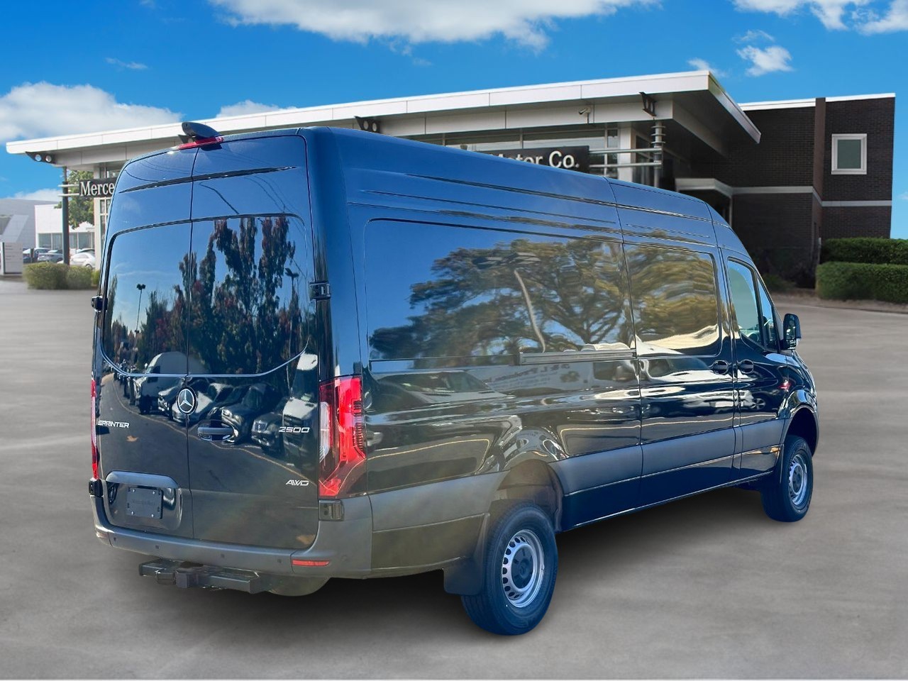 Mercedes-Benz Sprinter Cargo Van Vehicle Full-screen Gallery Image 4