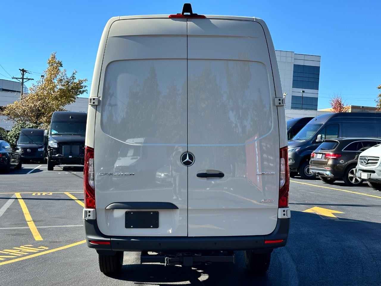 Mercedes-Benz Sprinter Cargo Van Vehicle Full-screen Gallery Image 5