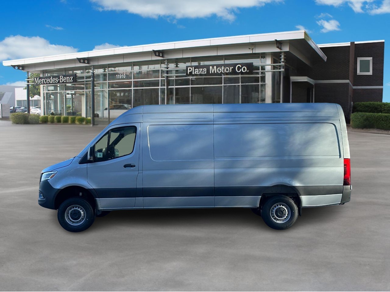 Mercedes-Benz Sprinter Cargo Van Vehicle Full-screen Gallery Image 2