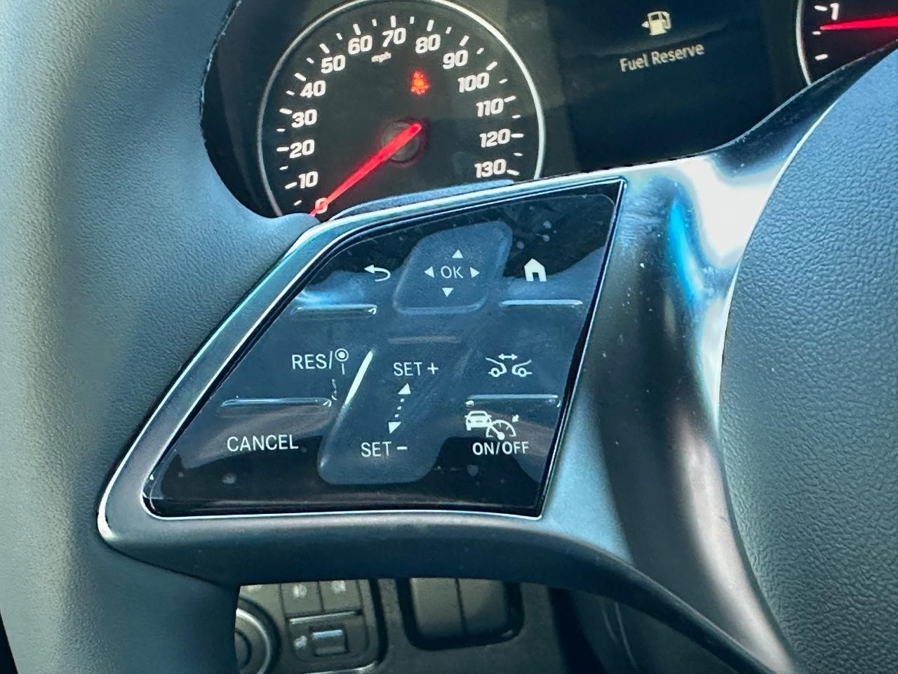 Mercedes-Benz Sprinter Cargo Van Vehicle Full-screen Gallery Image 19