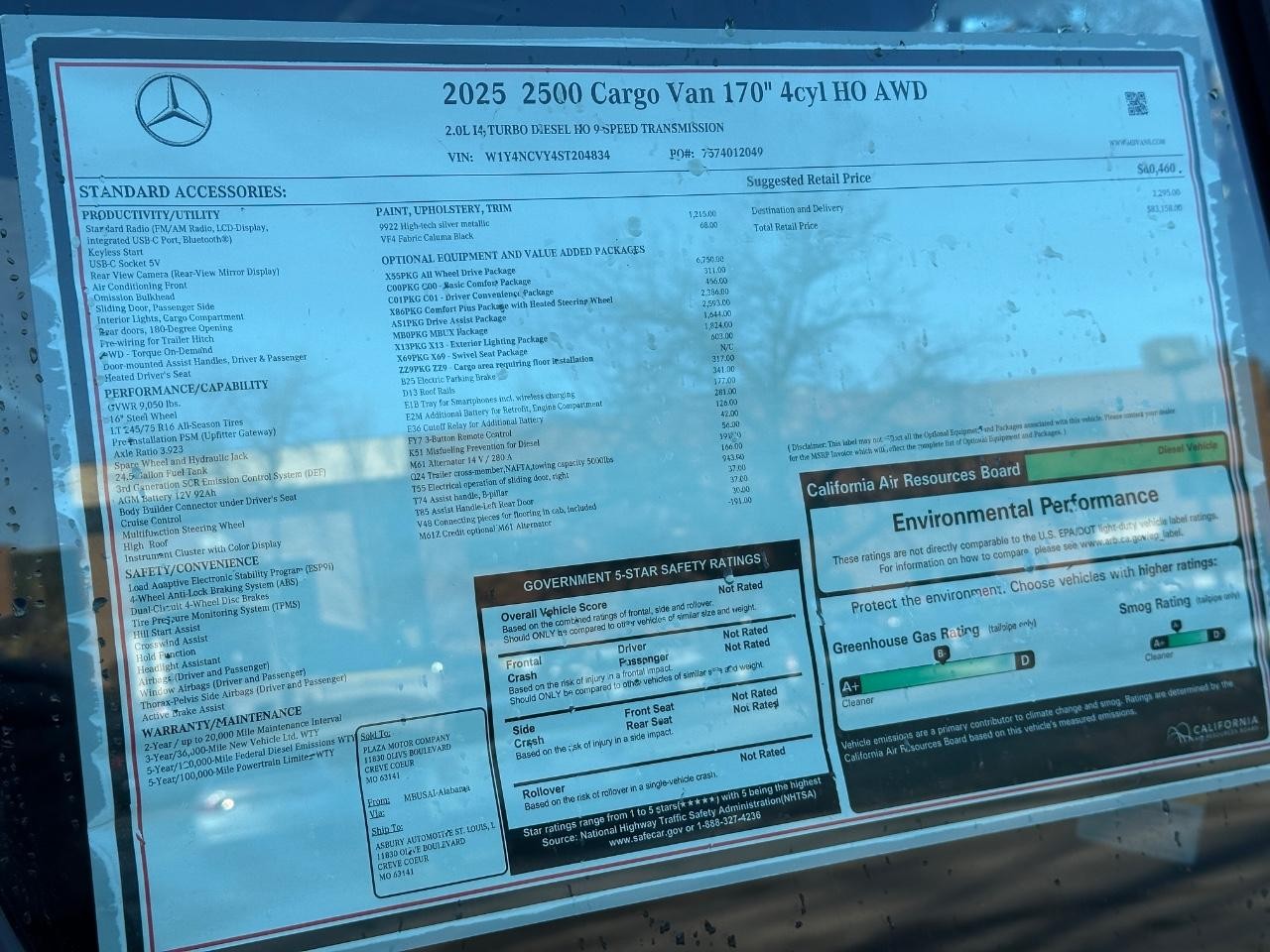 Mercedes-Benz Sprinter Cargo Van Vehicle Full-screen Gallery Image 34