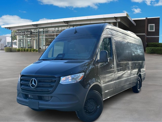 more details - mercedes-benz sprinter passenger van