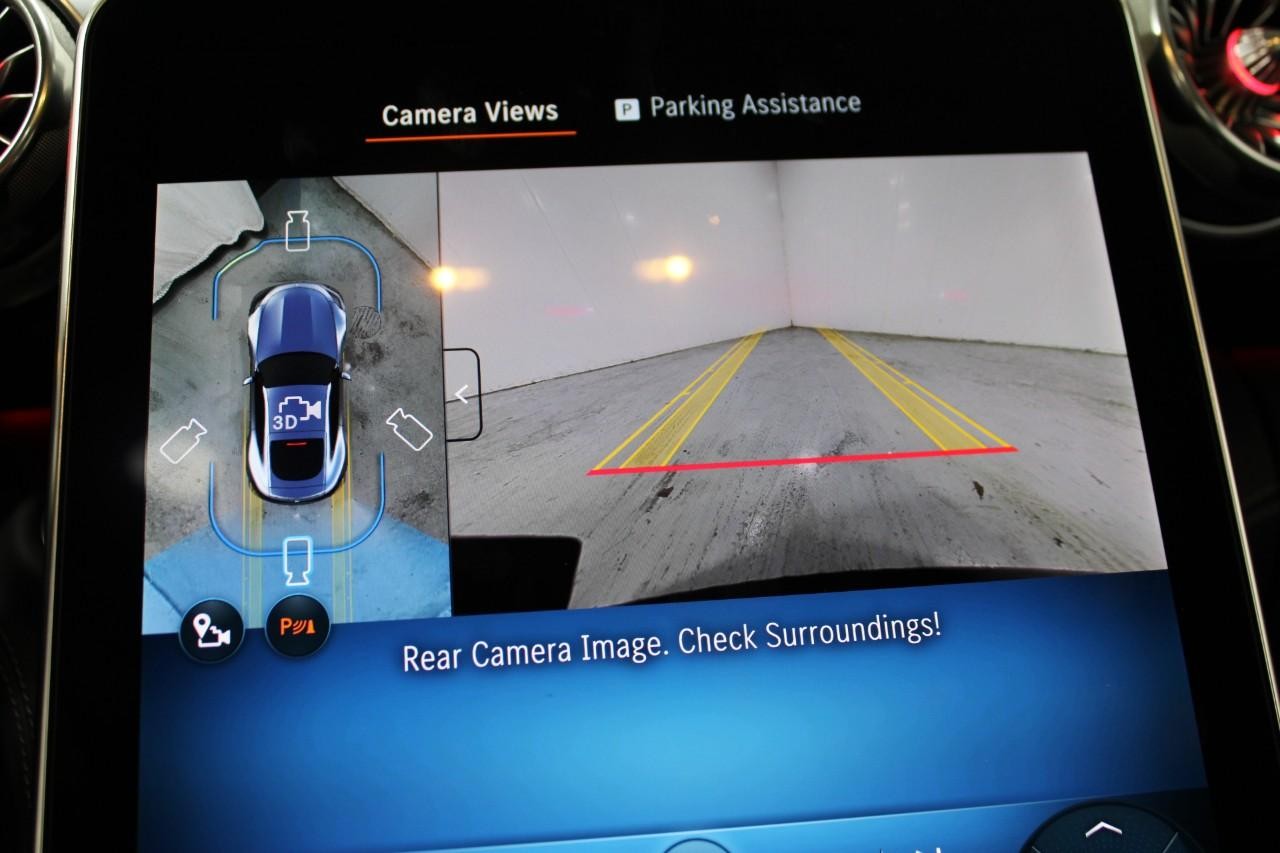 Mercedes-Benz AMG GT Vehicle Full-screen Gallery Image 23