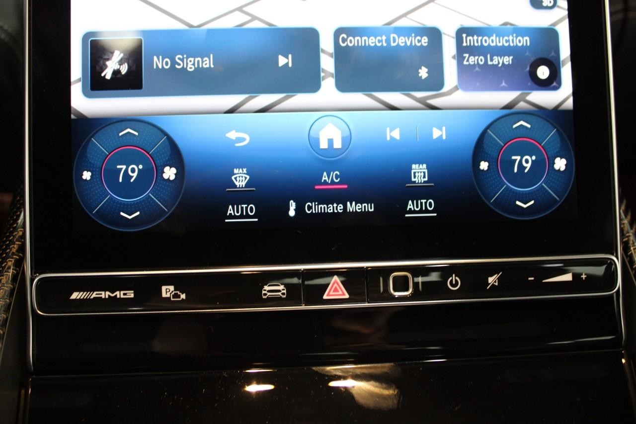 Mercedes-Benz AMG GT Vehicle Full-screen Gallery Image 24