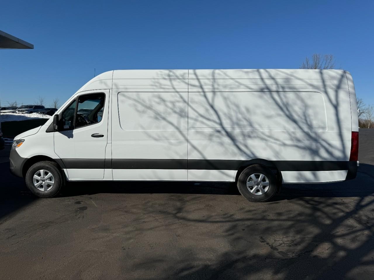 Mercedes-Benz Sprinter Cargo Van Vehicle Full-screen Gallery Image 2
