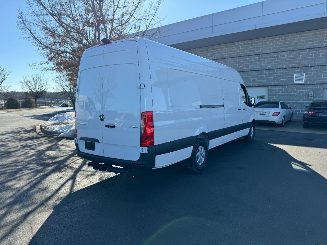 Mercedes-Benz Sprinter Cargo Van Vehicle Full-screen Gallery Image 4