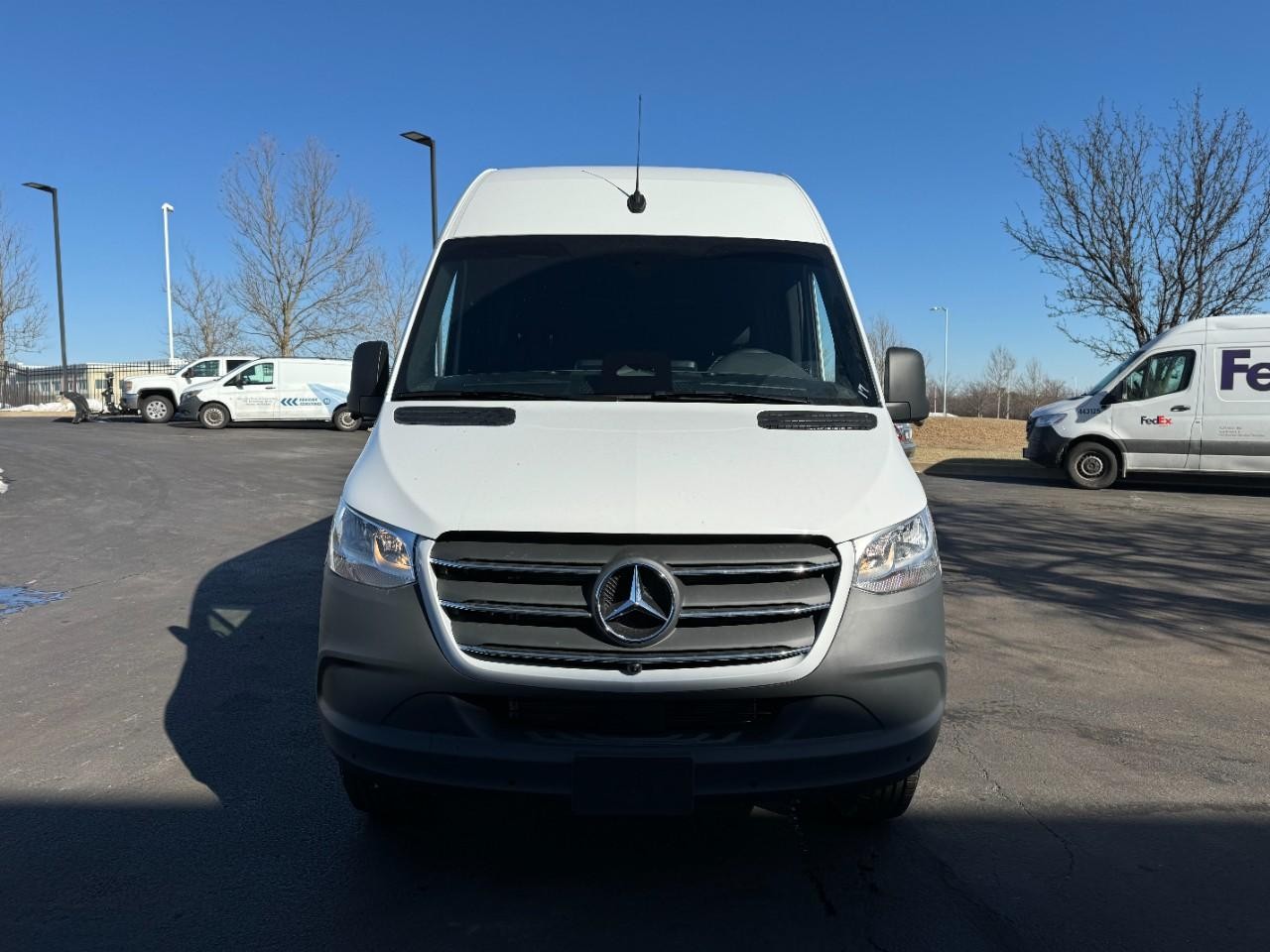 Mercedes-Benz Sprinter Cargo Van Vehicle Full-screen Gallery Image 12