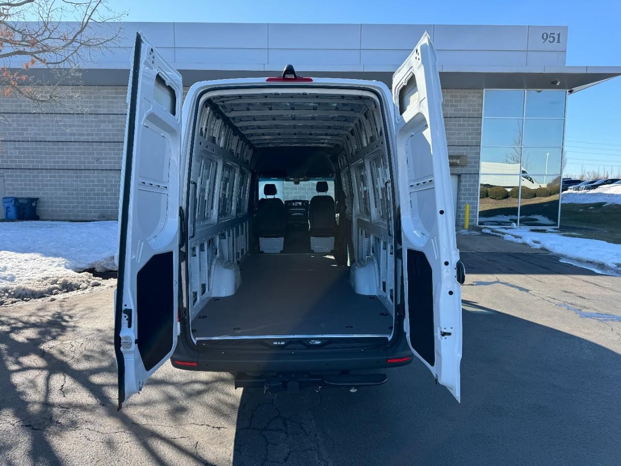 Mercedes-Benz Sprinter Cargo Van Vehicle Full-screen Gallery Image 16