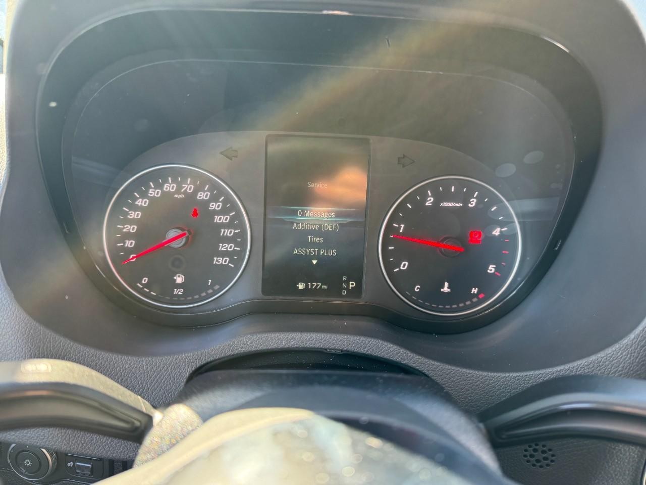 Mercedes-Benz Sprinter Cargo Van Vehicle Full-screen Gallery Image 28