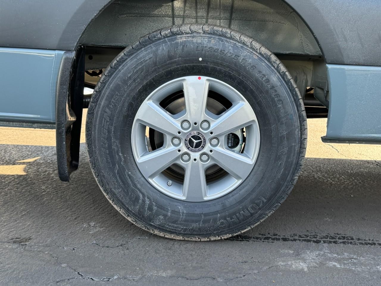 Mercedes-Benz Sprinter Cargo Van Vehicle Full-screen Gallery Image 5