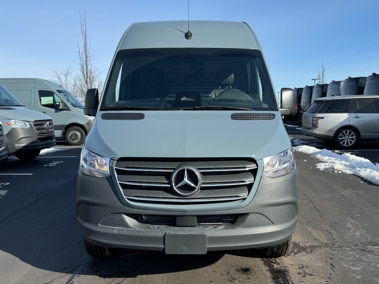 Mercedes-Benz Sprinter Cargo Van Vehicle Full-screen Gallery Image 14