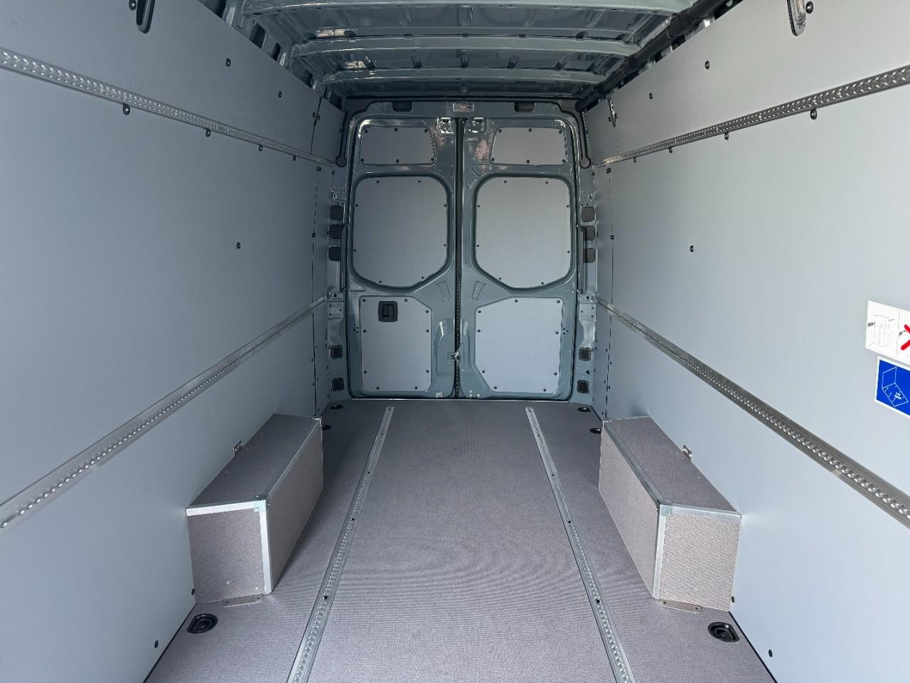 Mercedes-Benz Sprinter Cargo Van Vehicle Full-screen Gallery Image 20