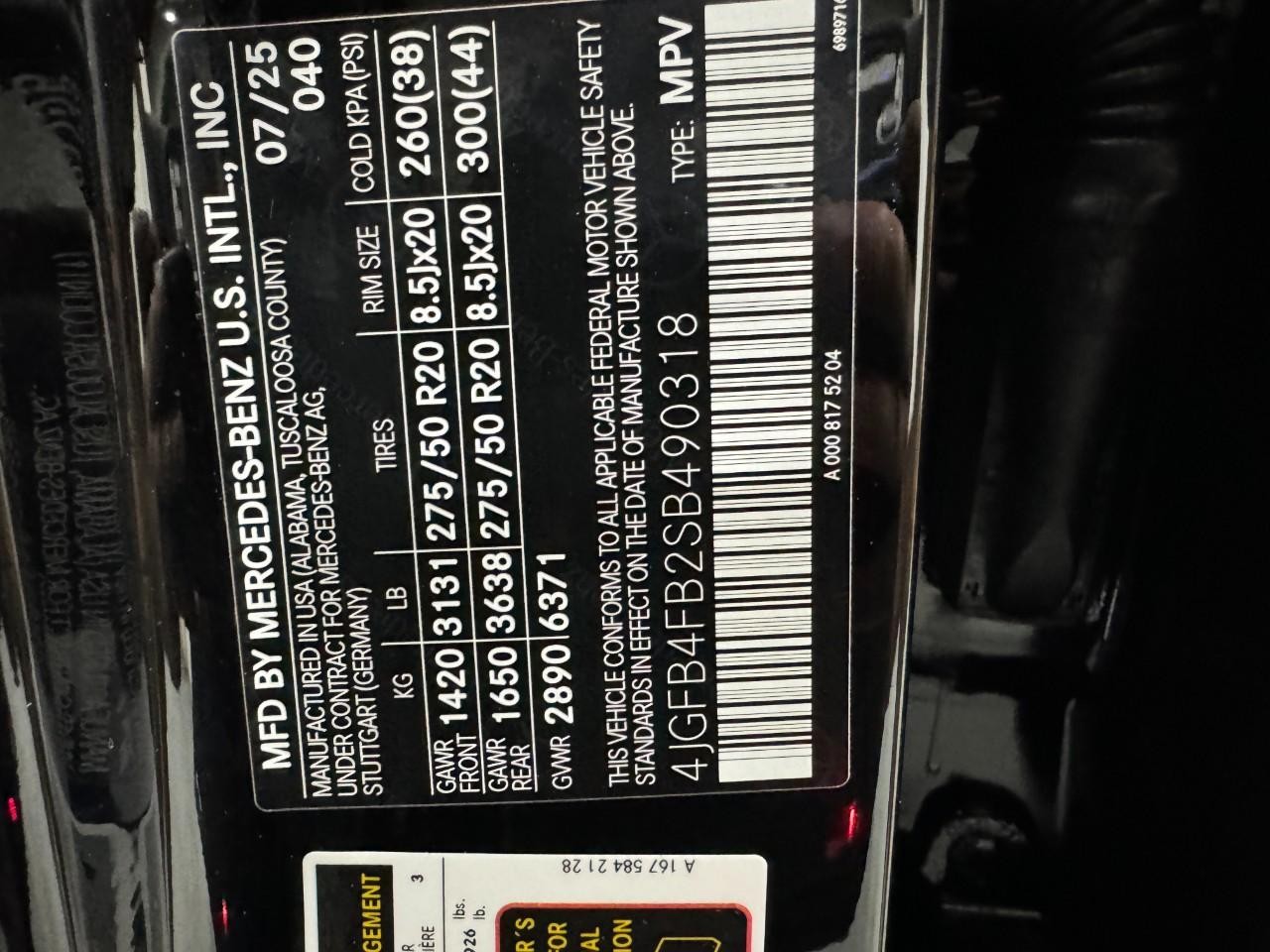 Mercedes-Benz GLE Vehicle Full-screen Gallery Image 38