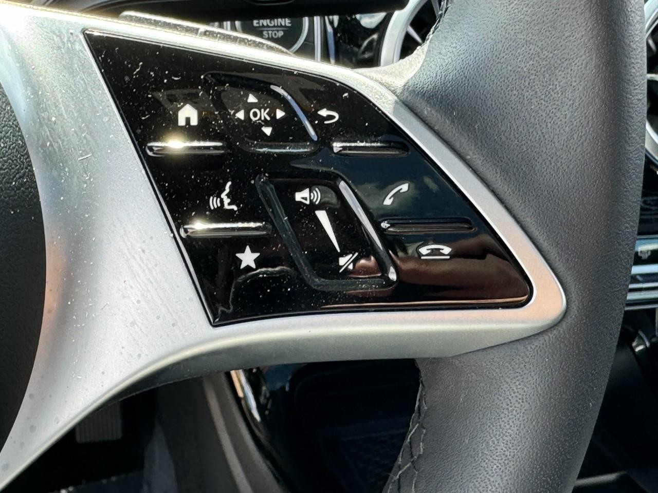 Mercedes-Benz CLA Vehicle Full-screen Gallery Image 33