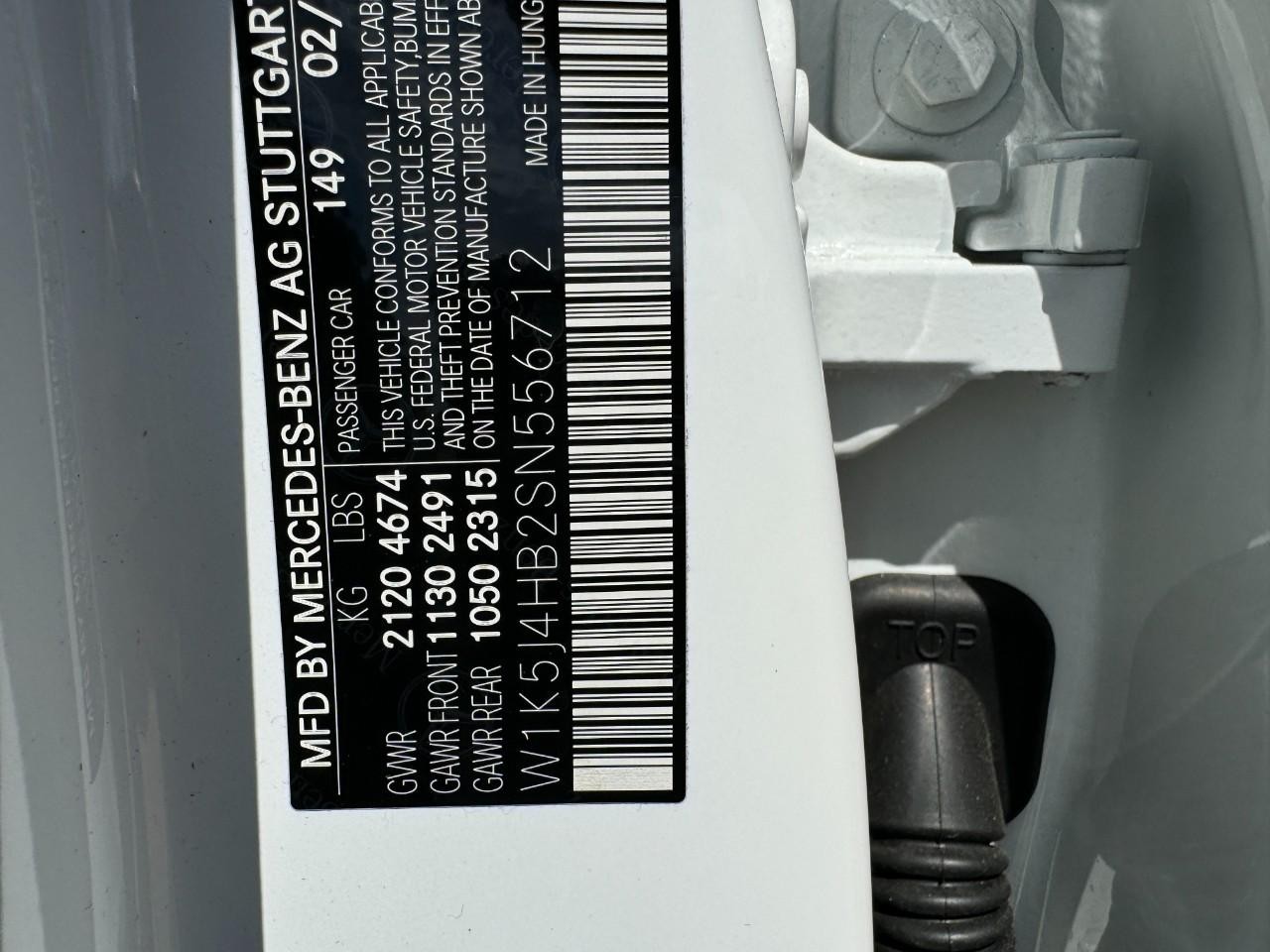 Mercedes-Benz CLA Vehicle Full-screen Gallery Image 37