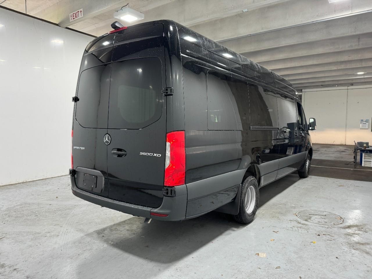 Mercedes-Benz Sprinter Cargo Van Vehicle Full-screen Gallery Image 4