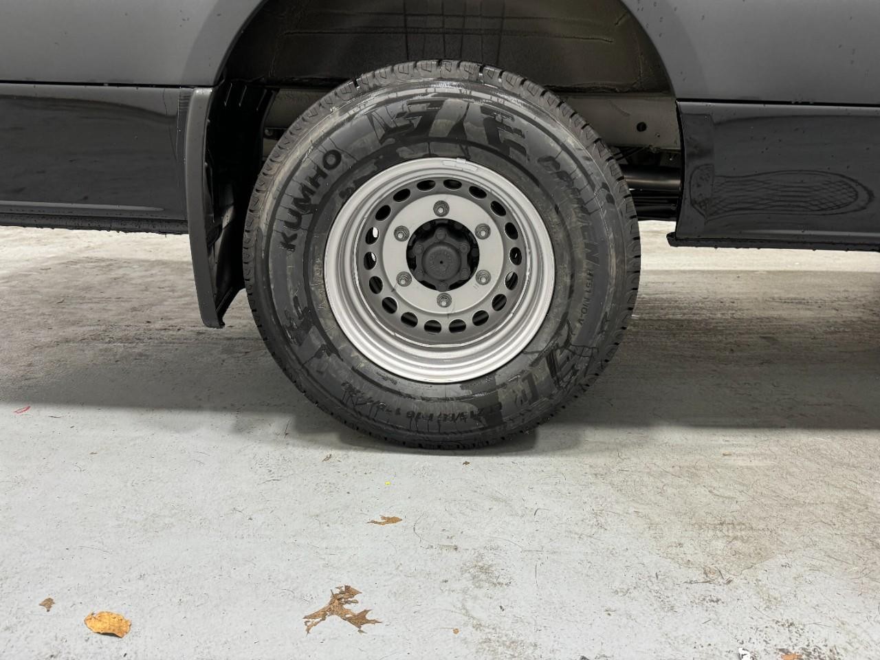 Mercedes-Benz Sprinter Cargo Van Vehicle Full-screen Gallery Image 5