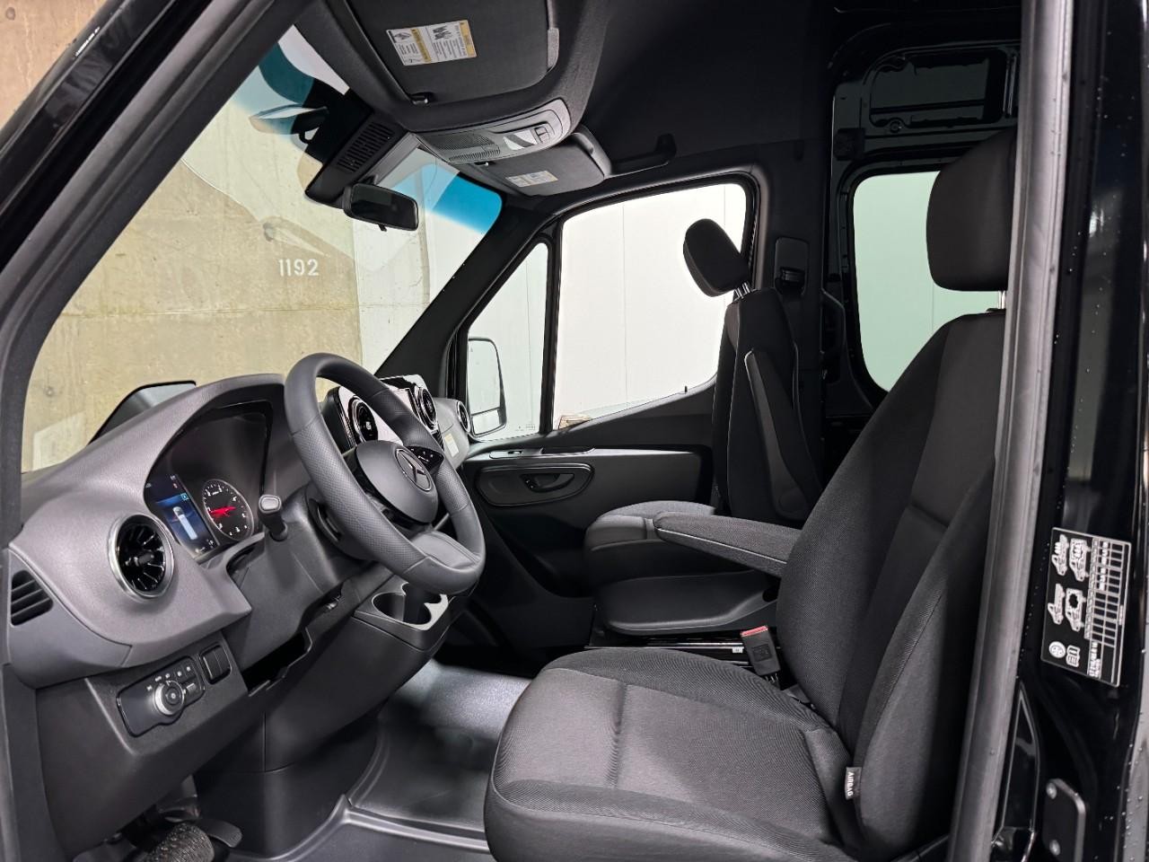 Mercedes-Benz Sprinter Cargo Van Vehicle Full-screen Gallery Image 23