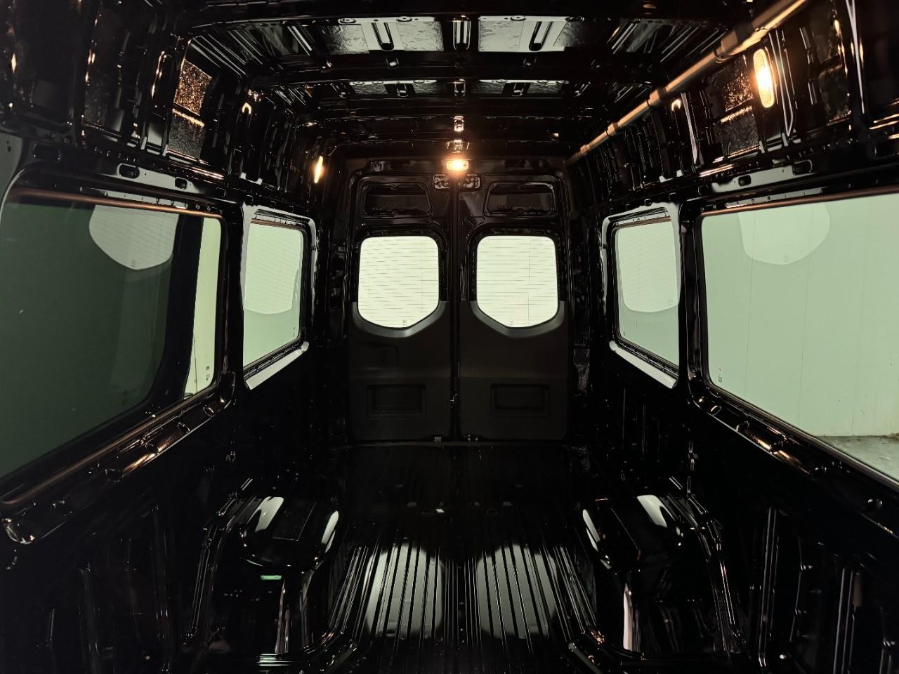 Mercedes-Benz Sprinter Cargo Van Vehicle Full-screen Gallery Image 10