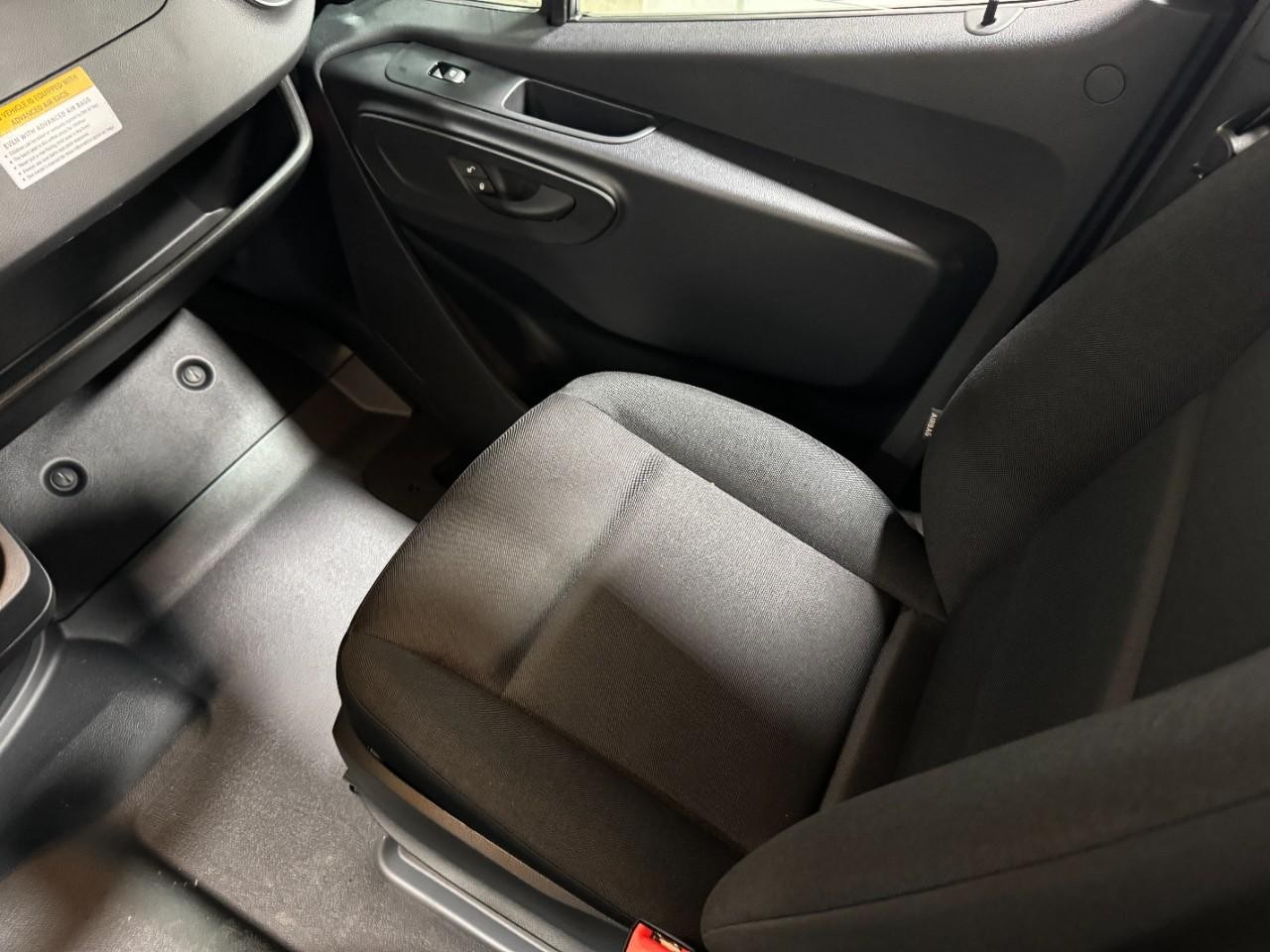 Mercedes-Benz Sprinter Cargo Van Vehicle Full-screen Gallery Image 15