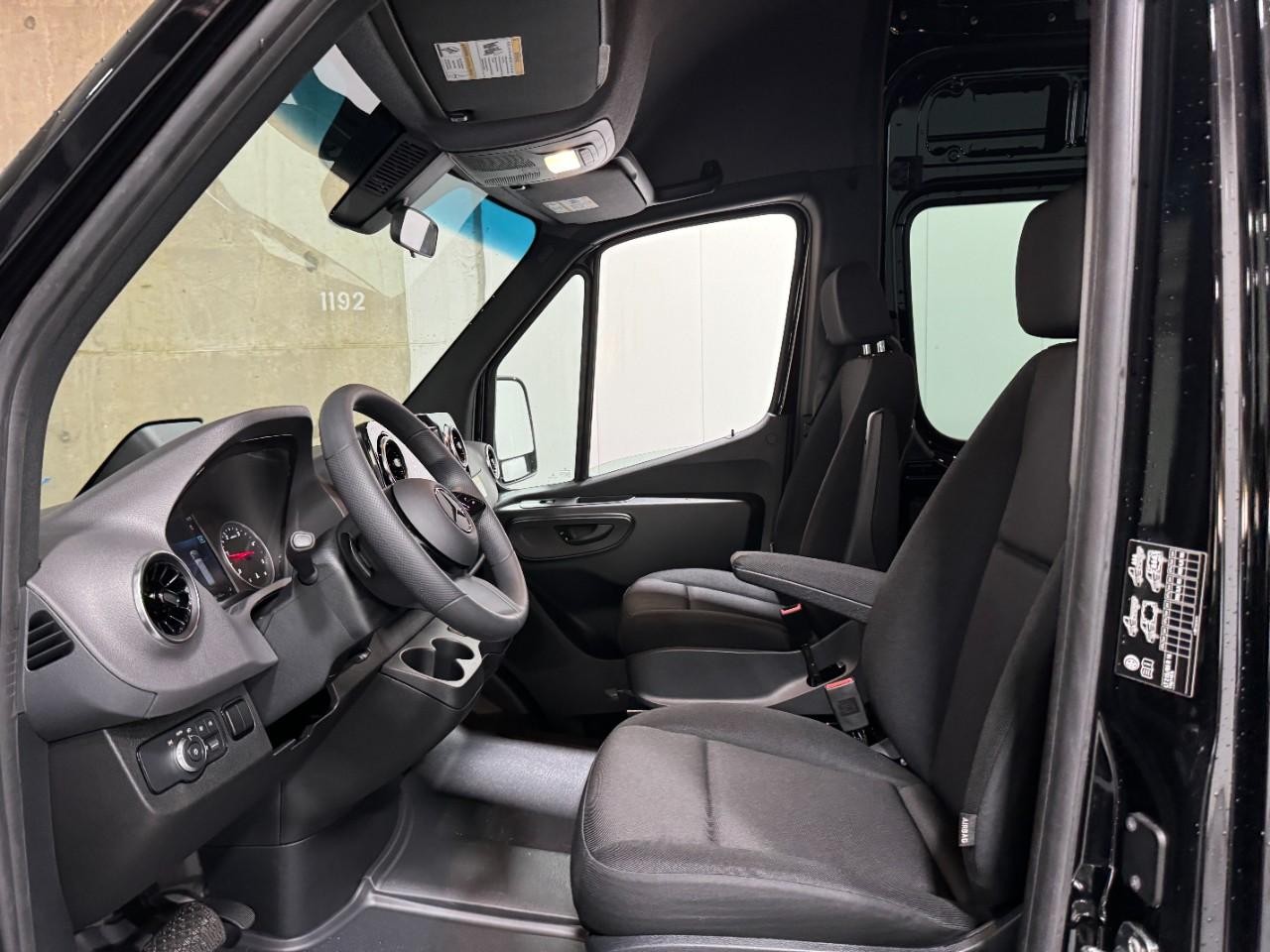 Mercedes-Benz Sprinter Cargo Van Vehicle Full-screen Gallery Image 23