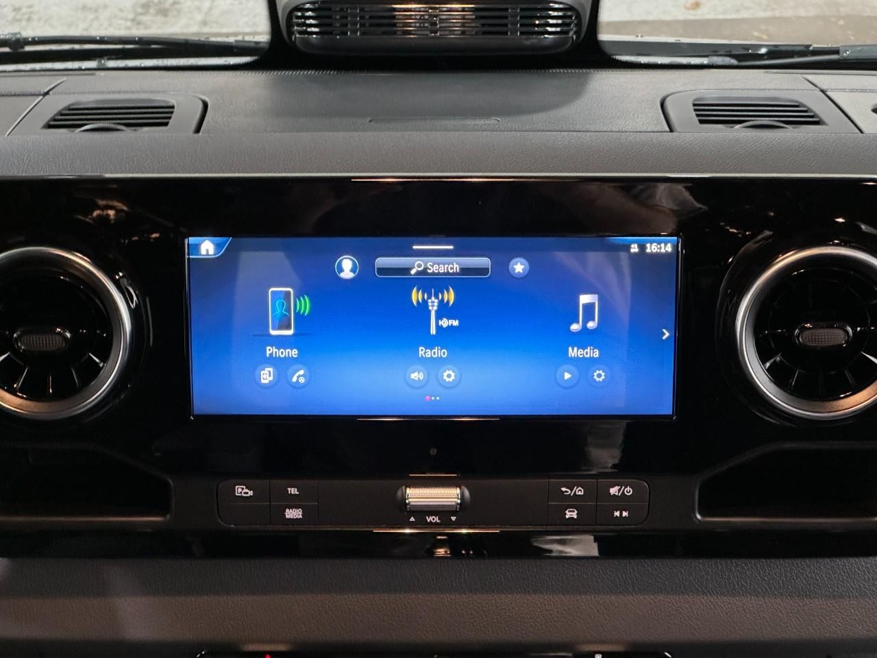 Mercedes-Benz Sprinter Cargo Van Vehicle Full-screen Gallery Image 13