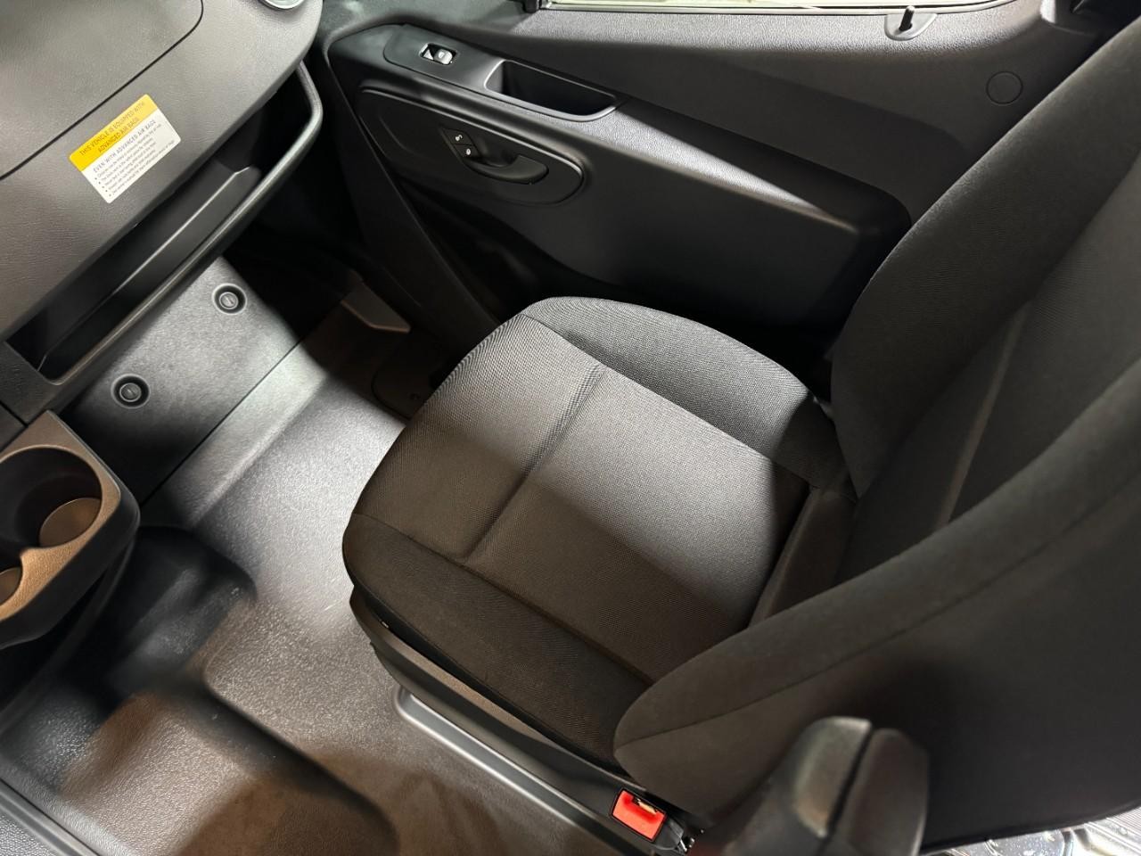 Mercedes-Benz Sprinter Cargo Van Vehicle Full-screen Gallery Image 15