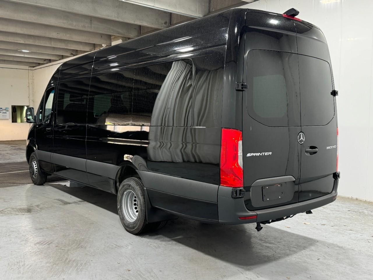 Mercedes-Benz Sprinter Cargo Van Vehicle Full-screen Gallery Image 3