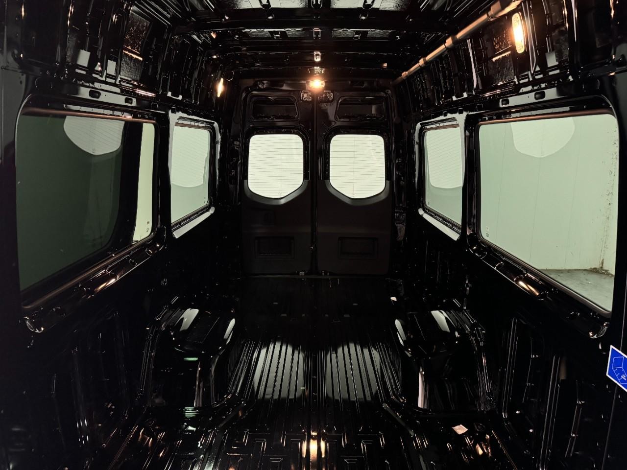 Mercedes-Benz Sprinter Cargo Van Vehicle Full-screen Gallery Image 11