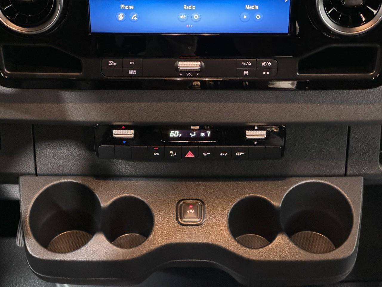 Mercedes-Benz Sprinter Cargo Van Vehicle Full-screen Gallery Image 15