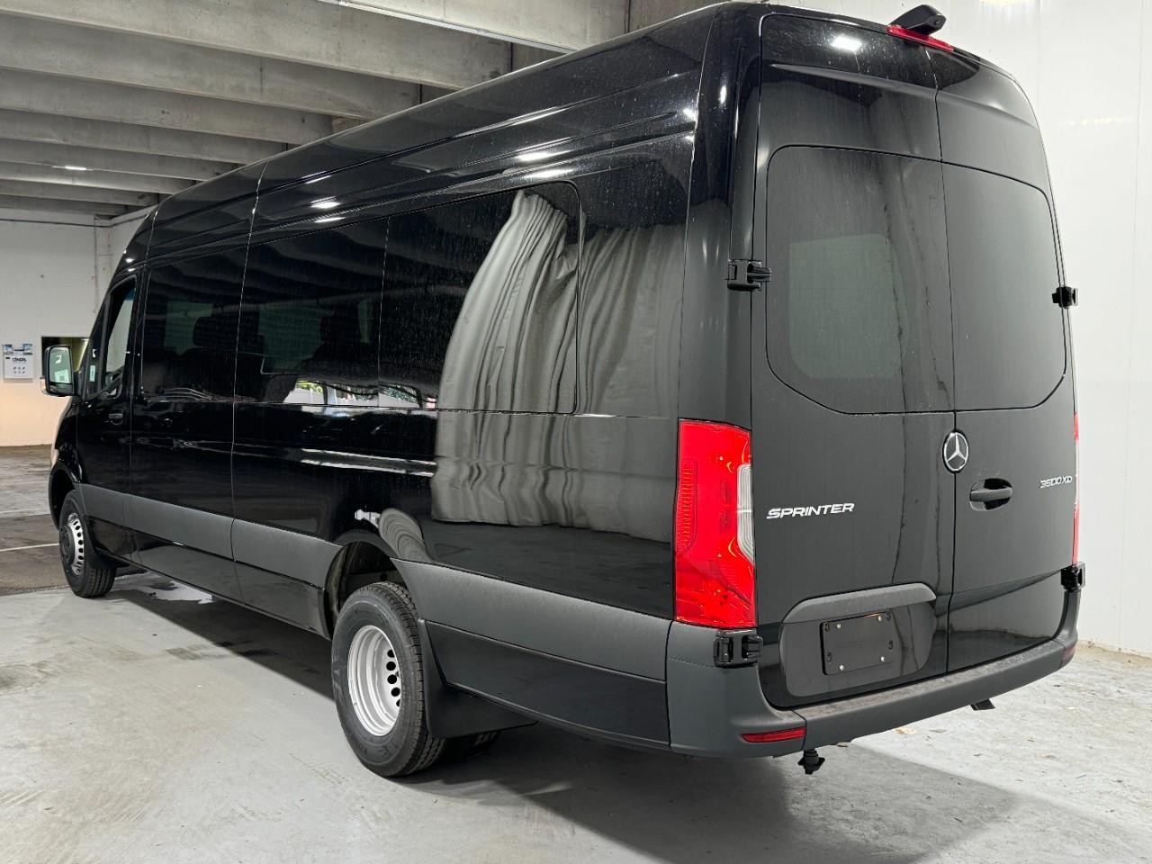 Mercedes-Benz Sprinter Cargo Van Vehicle Full-screen Gallery Image 3