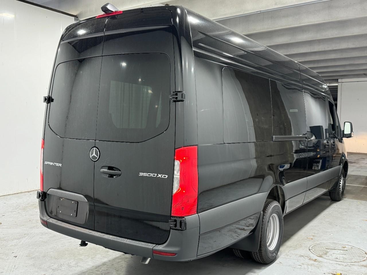 Mercedes-Benz Sprinter Cargo Van Vehicle Full-screen Gallery Image 4