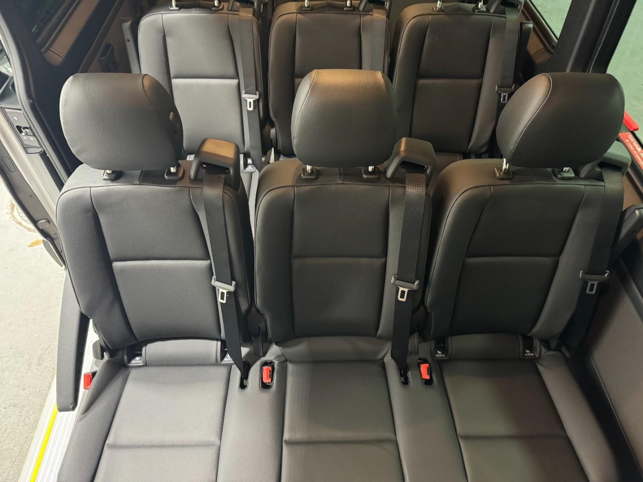 Mercedes-Benz Sprinter Passenger Van Vehicle Full-screen Gallery Image 12