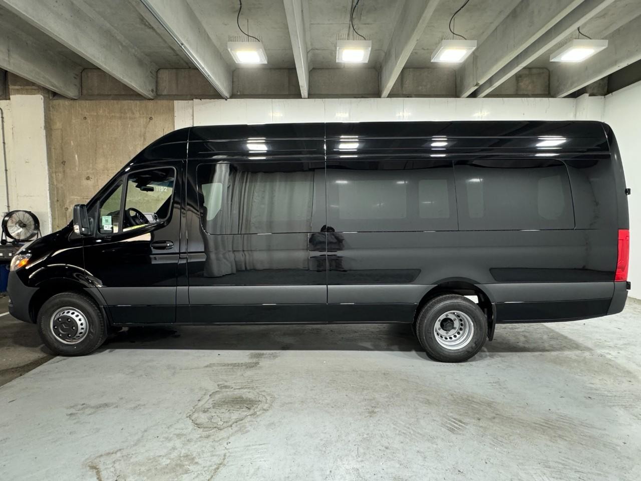 Mercedes-Benz Sprinter Cargo Van Vehicle Full-screen Gallery Image 2