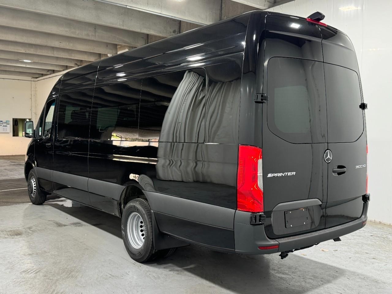 Mercedes-Benz Sprinter Cargo Van Vehicle Full-screen Gallery Image 3