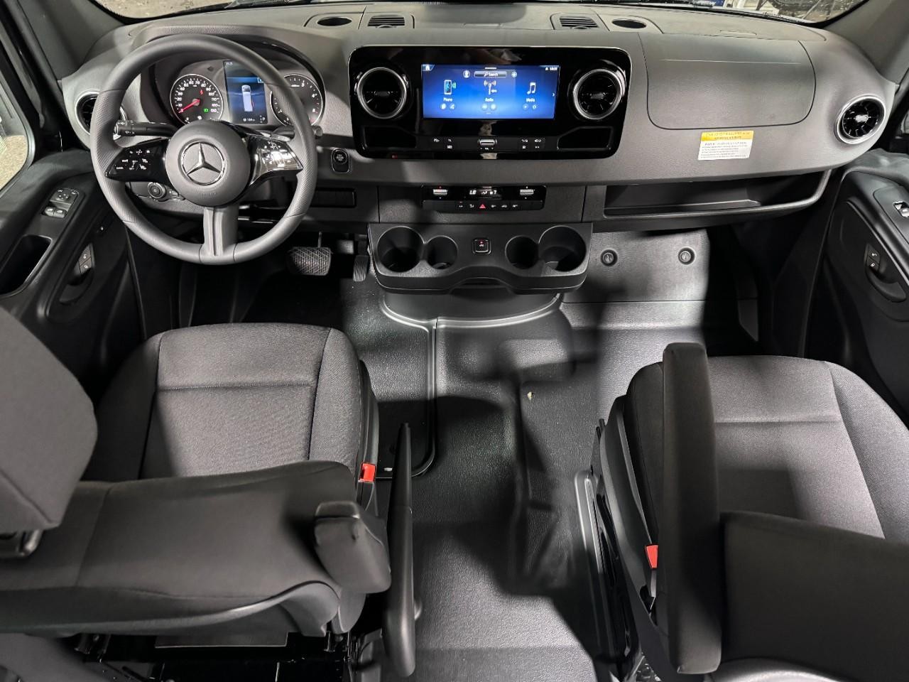 Mercedes-Benz Sprinter Cargo Van Vehicle Full-screen Gallery Image 12