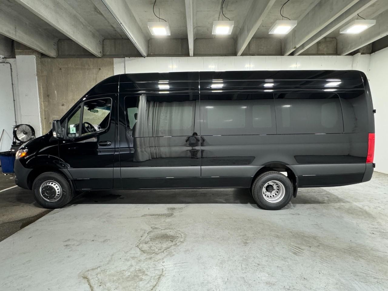 Mercedes-Benz Sprinter Cargo Van Vehicle Full-screen Gallery Image 2
