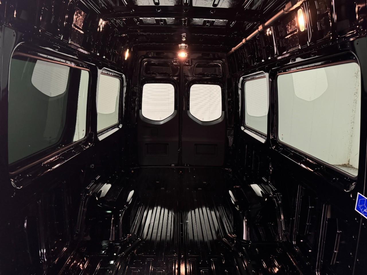 Mercedes-Benz Sprinter Cargo Van Vehicle Full-screen Gallery Image 11