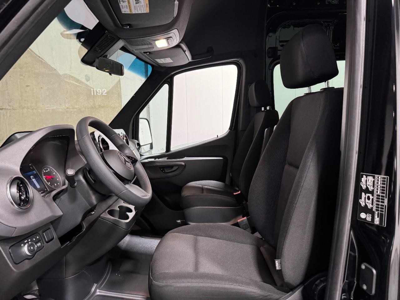 Mercedes-Benz Sprinter Cargo Van Vehicle Full-screen Gallery Image 25