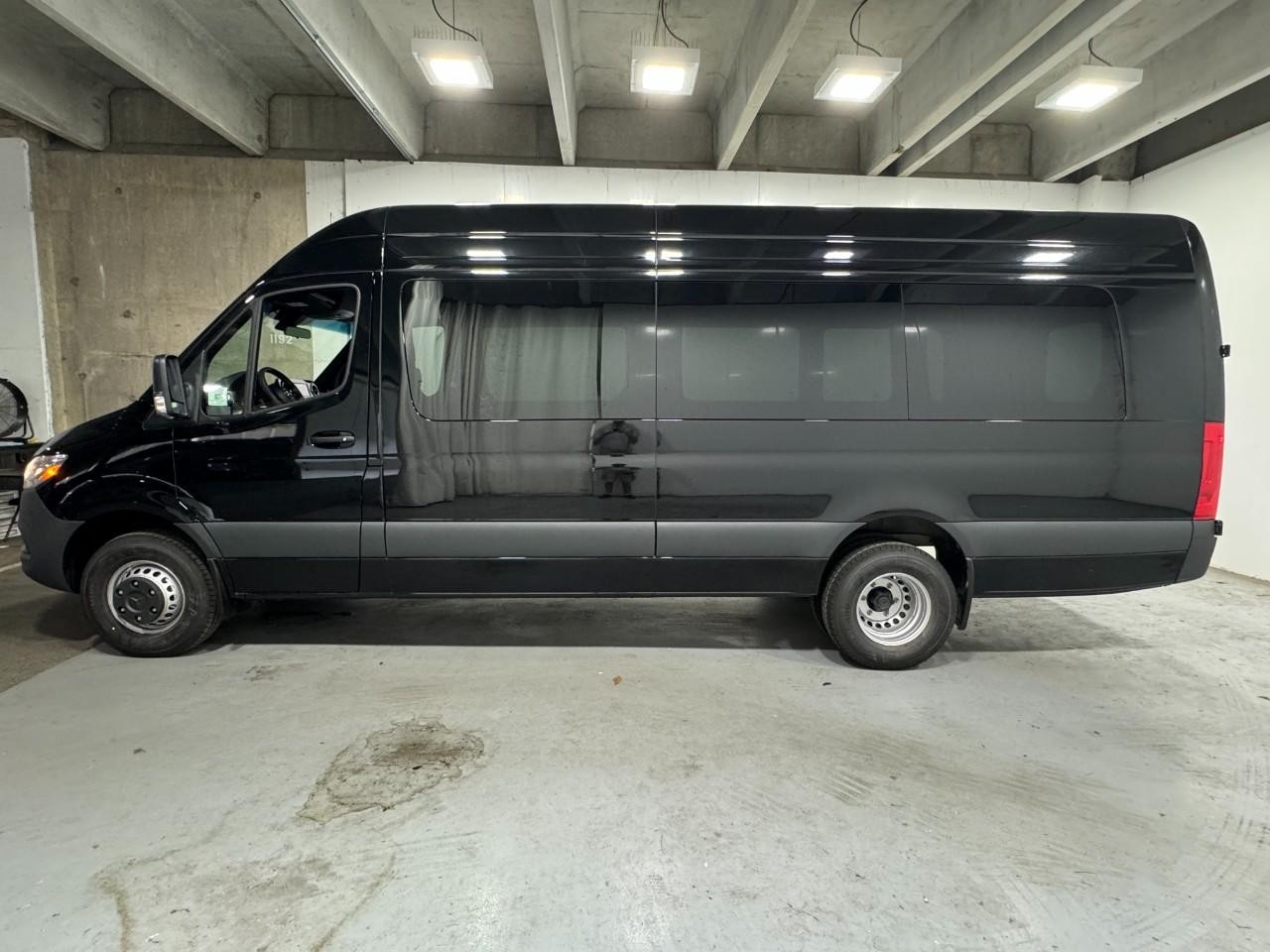 Mercedes-Benz Sprinter Cargo Van Vehicle Full-screen Gallery Image 2