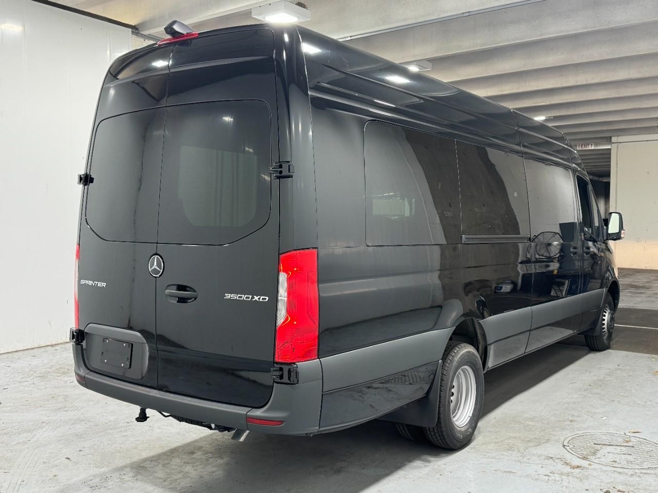 Mercedes-Benz Sprinter Cargo Van Vehicle Full-screen Gallery Image 4