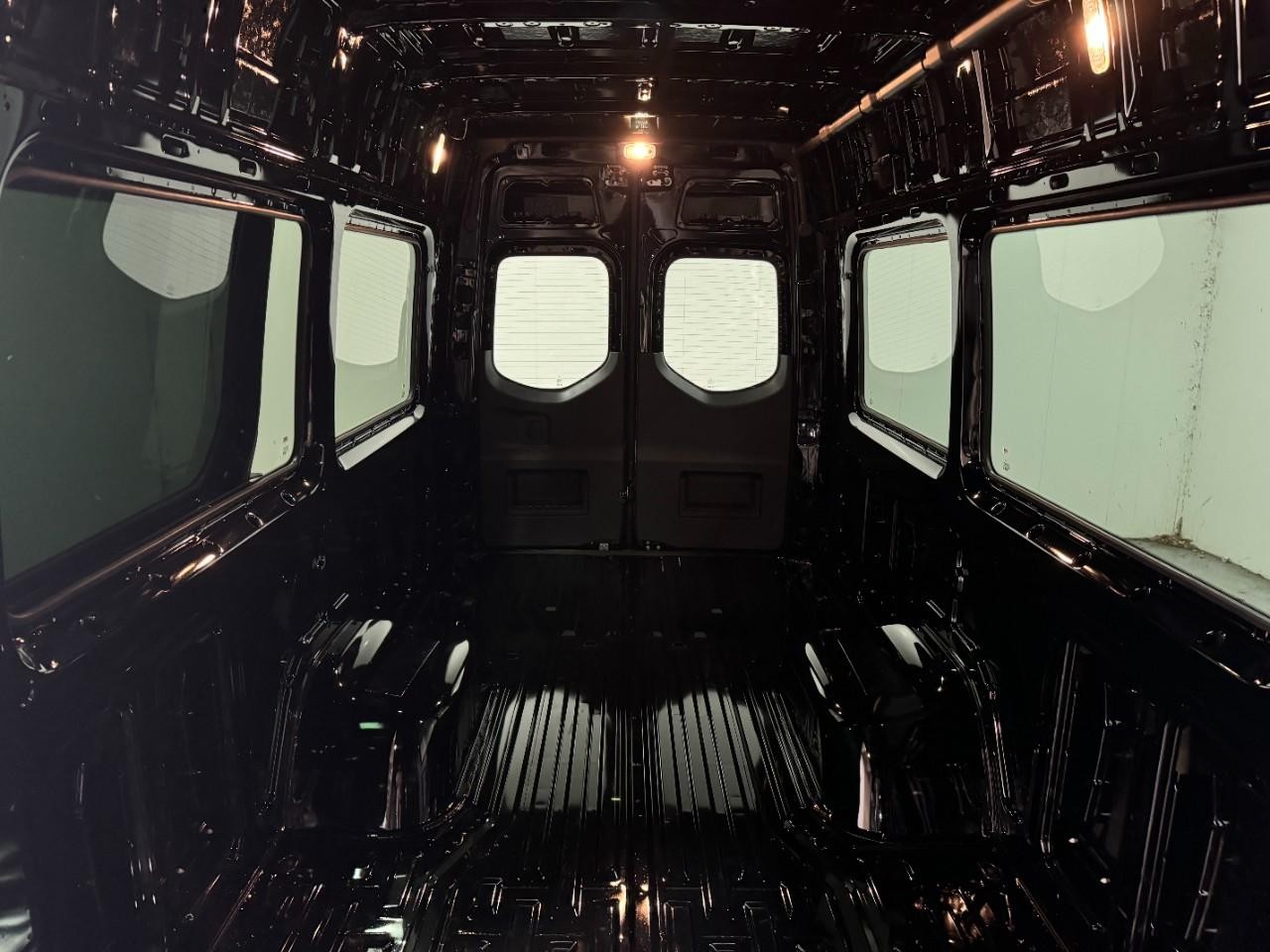 Mercedes-Benz Sprinter Cargo Van Vehicle Full-screen Gallery Image 11