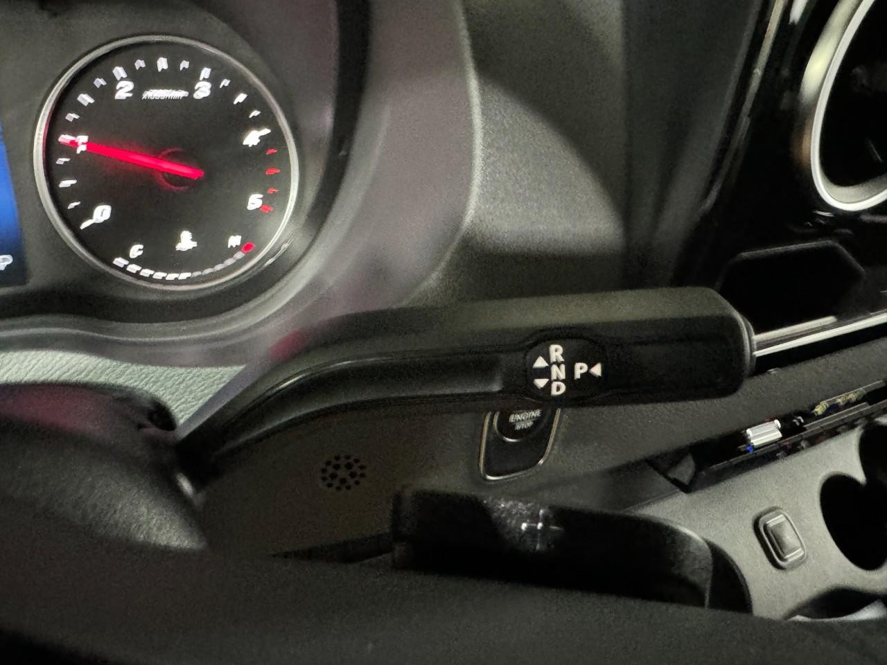 Mercedes-Benz Sprinter Cargo Van Vehicle Full-screen Gallery Image 32