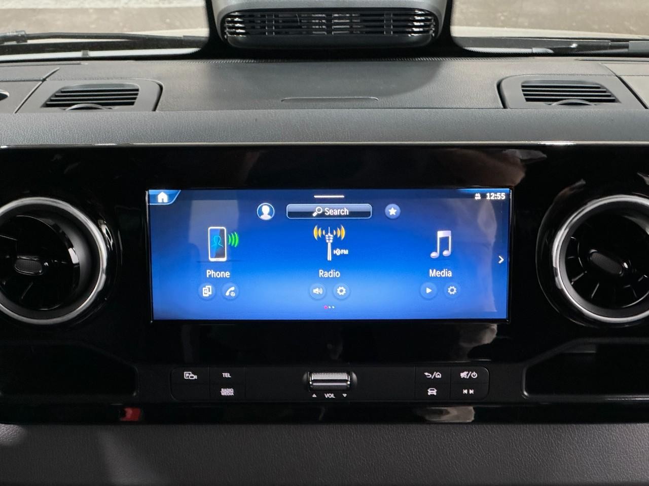 Mercedes-Benz Sprinter Cargo Van Vehicle Full-screen Gallery Image 14