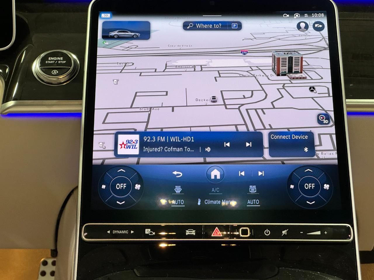 Mercedes-Benz S-Class Vehicle Full-screen Gallery Image 16
