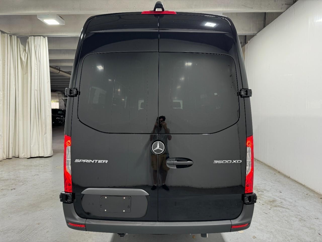 Mercedes-Benz Sprinter Cargo Van Vehicle Full-screen Gallery Image 8