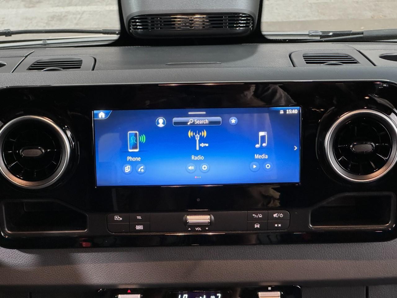 Mercedes-Benz Sprinter Cargo Van Vehicle Full-screen Gallery Image 14